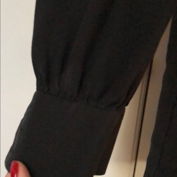 100% silk black collarded dress. - Picture 2 of 3